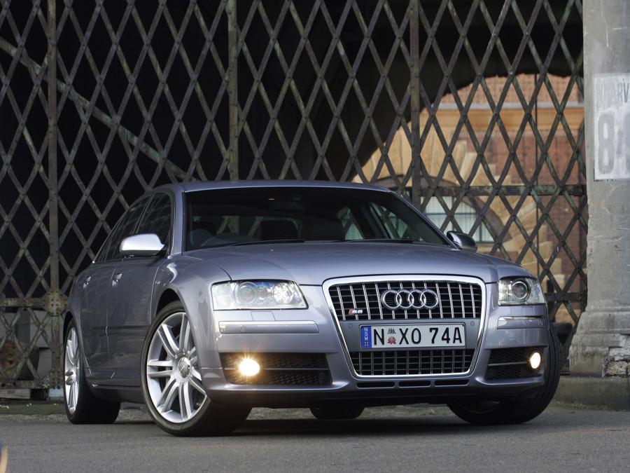  Audi S8 (D3) 2006 года  (AU) (фото 5 из 12)